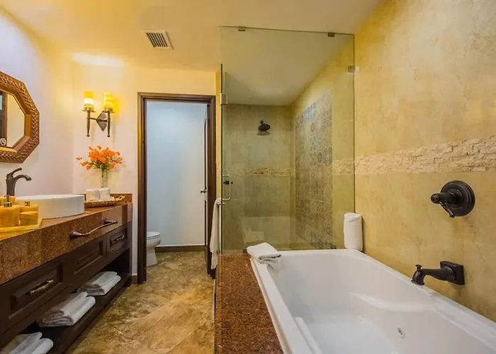 Apartment Hacienda